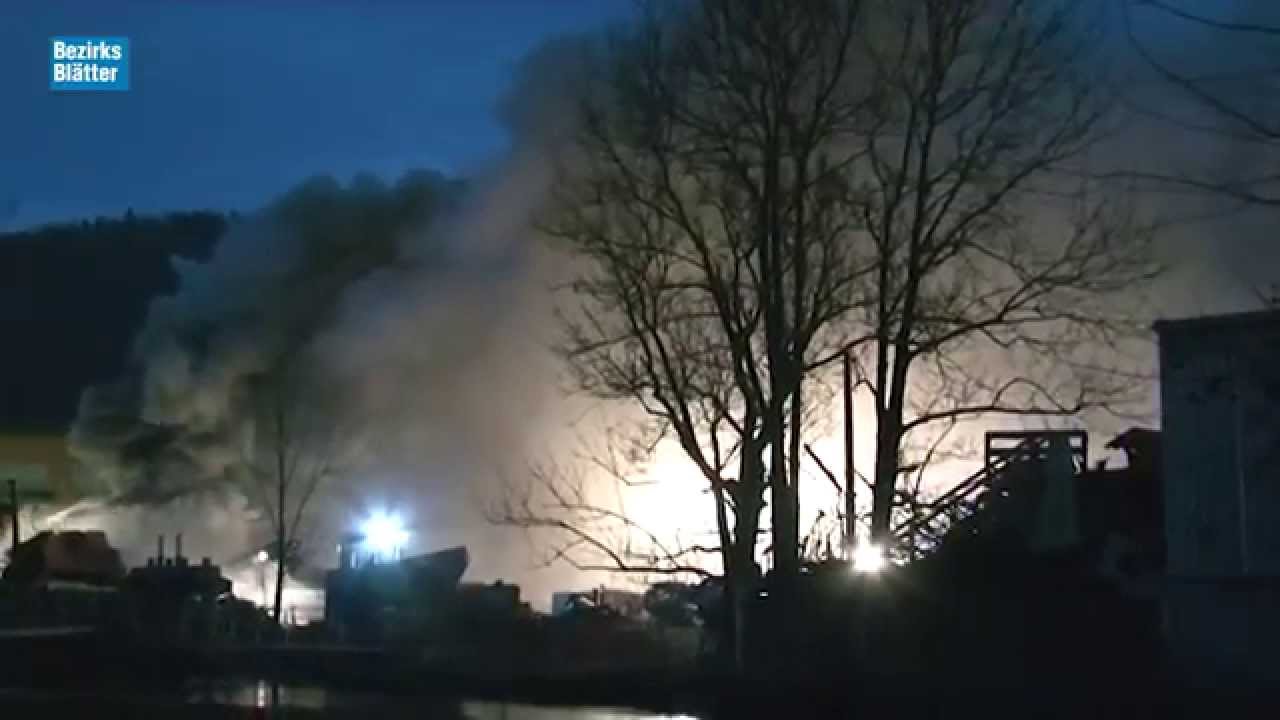 Brand im Gewerbegebiet Schlöglmühl - Bez. Neunkirchen