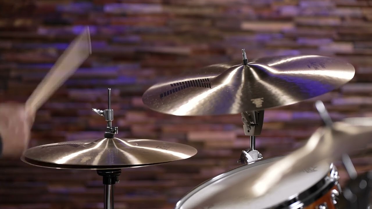 Zildjian 18" K Custom Dark Crash Cymbal - 1248g (K0953-1112425M)
