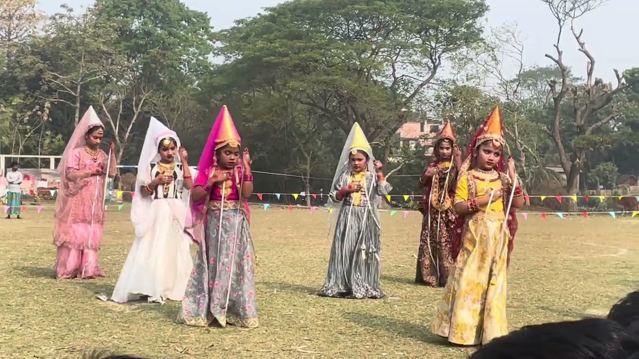 #পুতুলনাচ 