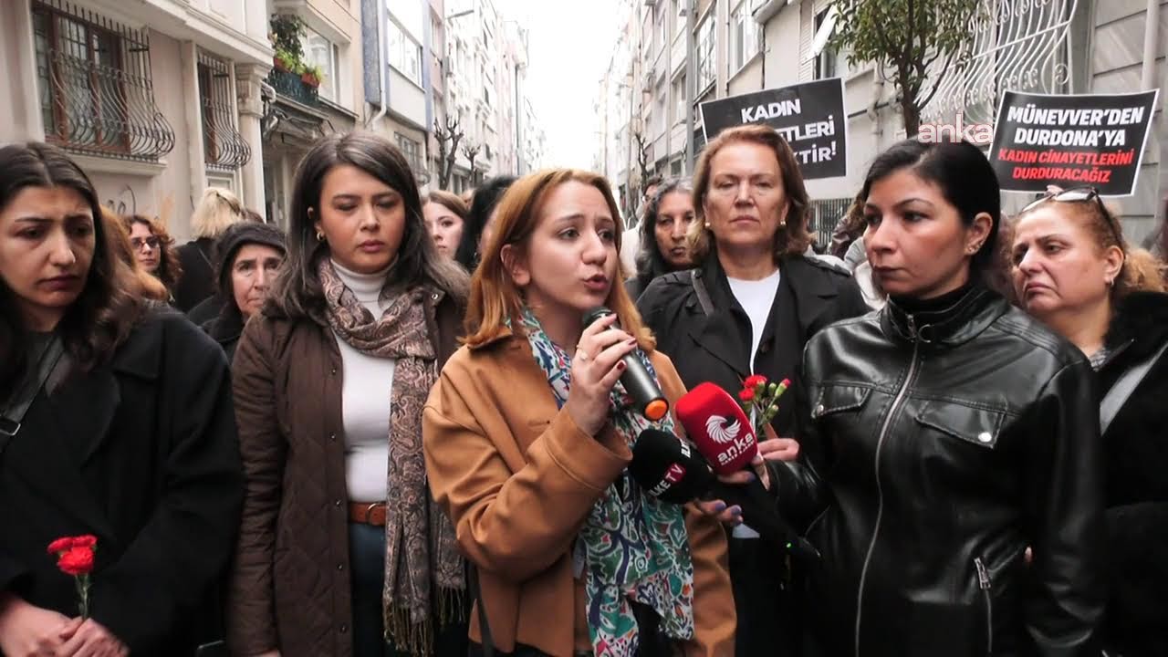 Kadın örgütleri kadın cinayetlerine ilişkin açıklama yapıyor / İstanbul #Canlı