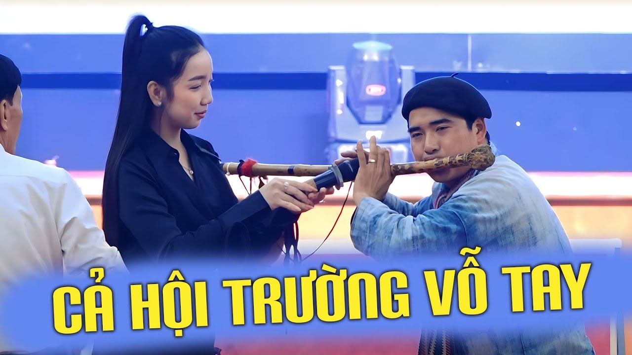 A Páo Giao Lưu Thổi Sáo Khiến Cả Hội Trường Vỗ Tay - A Páo Đi Dự Chương Trình