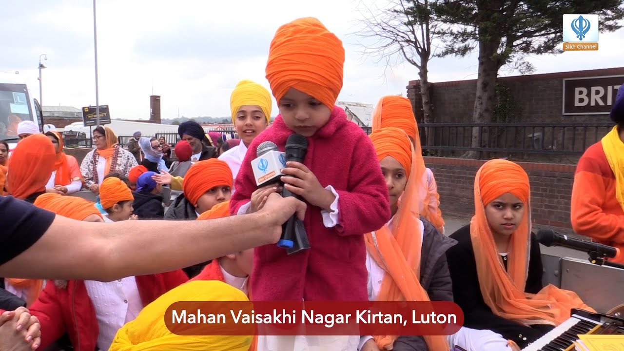 VAISAKHI NAGAR KIRTAN, LUTON, ENGLAND