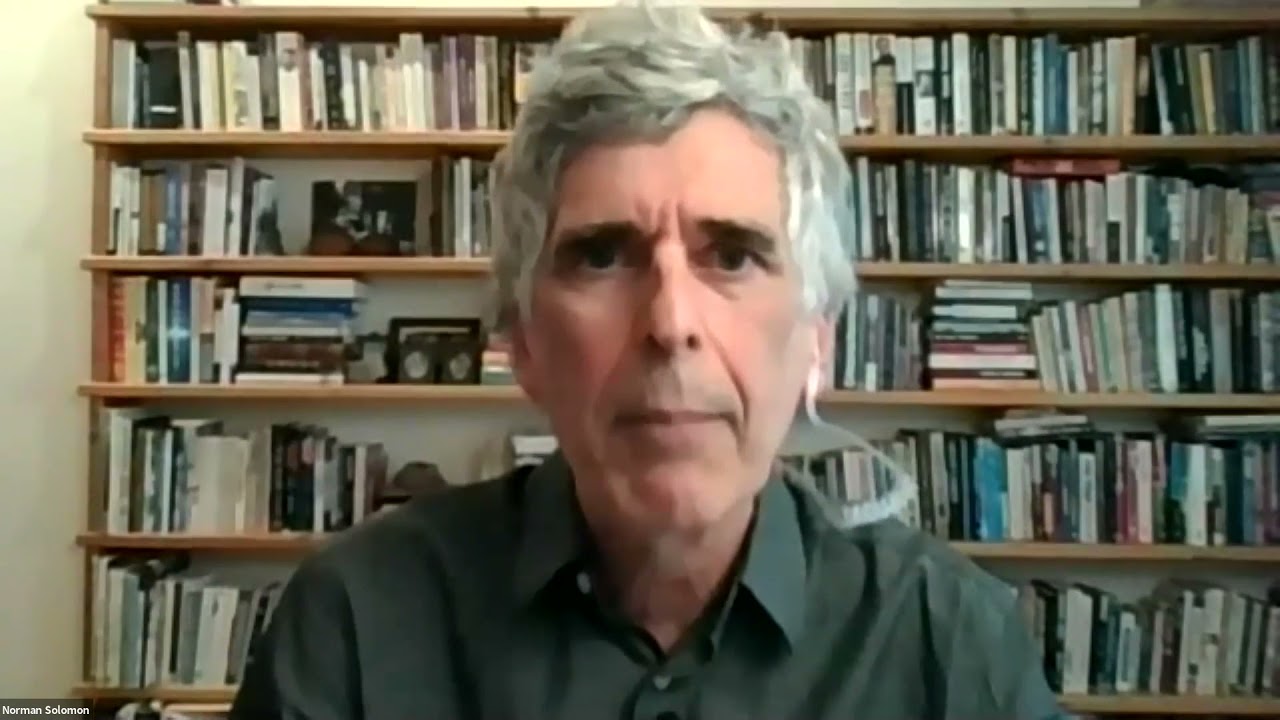 Norman Solomon&ndash; Why So Many Progressives Bought Into the &lsquo;Russiagate&rsquo; Frenzy