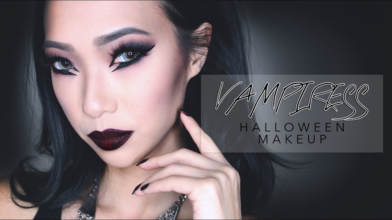 Sexy Vampire Halloween Makeup