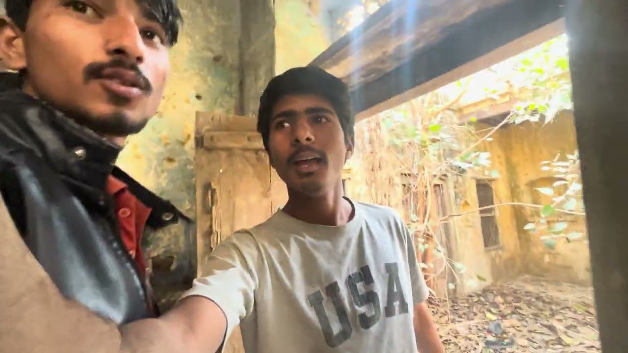 Aaj Gaya Bhoot Bangle mein Jad Jaari Ke liye type Kare ￼