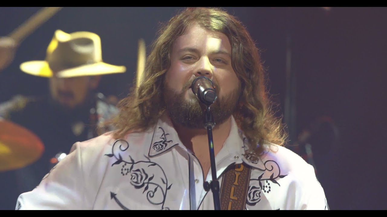 Dillon Carmichael - Paychecks And Longnecks (Live Performance Video)