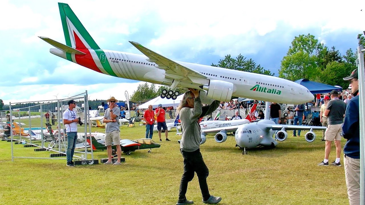 HUGE RC BOEING 777-200 SUPER SCALE LIGHTWEIGHT MODEL AIRLINER 4.1KG SLOWFLYER / FLIGHT DEMONSTRATION