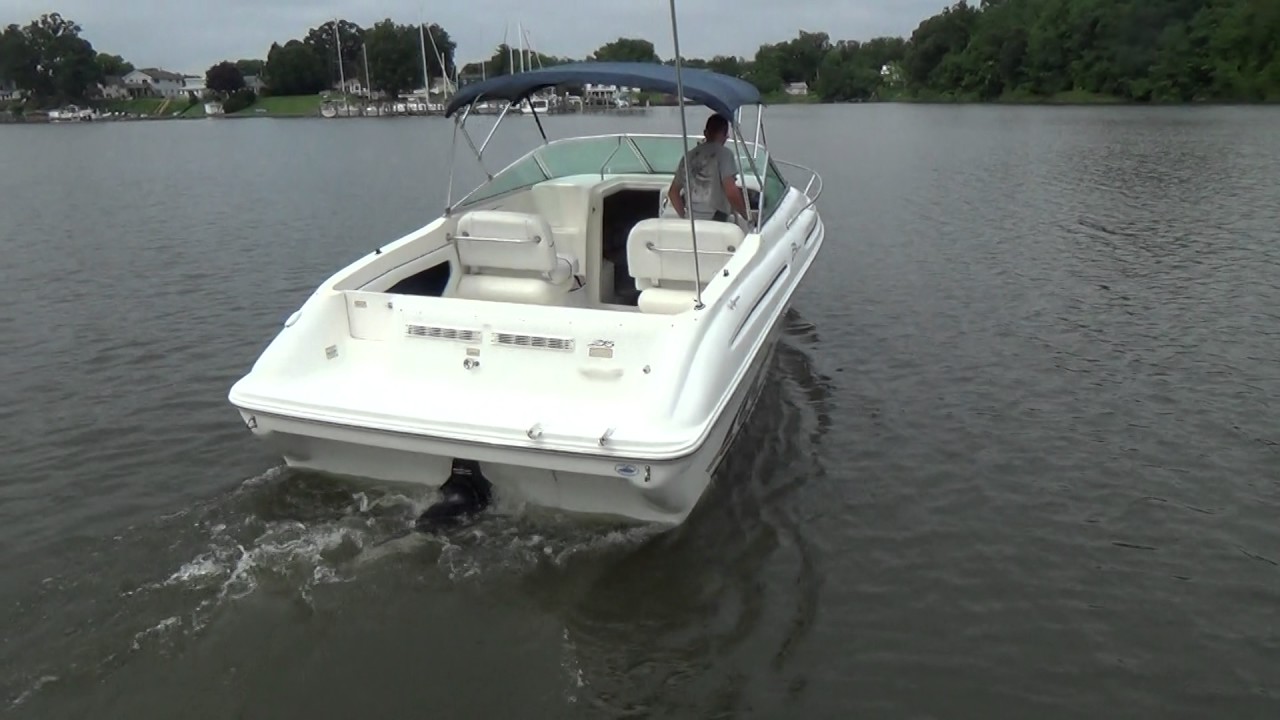 1998 215 Express Cruiser