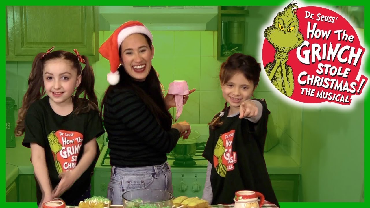 S03 E13: HOW THE GRINCH STOLE CRHISTMAS's Mackenzie Mercer & Avery Sell