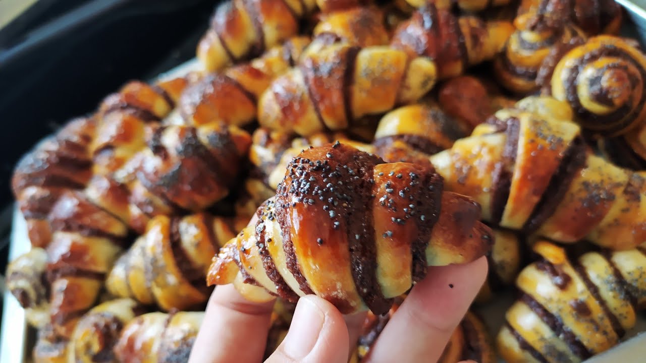 عجوت بحشوة الروقله العالميه ب ثلاث معالق شيكولاته فقط 😍😍 بطريقتي duha om sayyaf 🙈