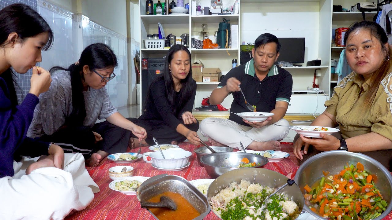 Khmer Recipe - My Sister's Cooking Yummy Chicken Rice - Jenny Family Lifestyle