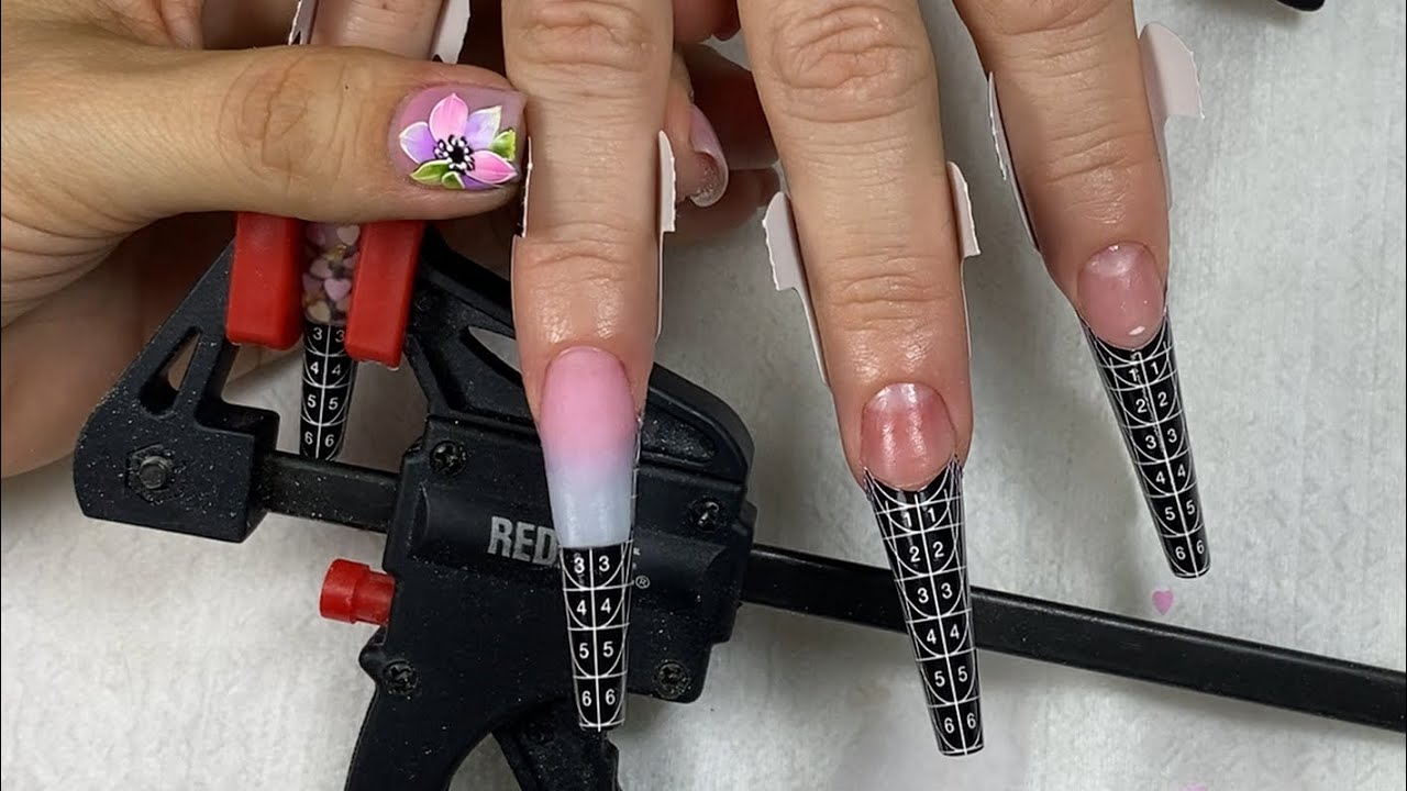 uñas baby boomer y encapsulada trabajo en cliente - hermosos set de uñas acrílicas