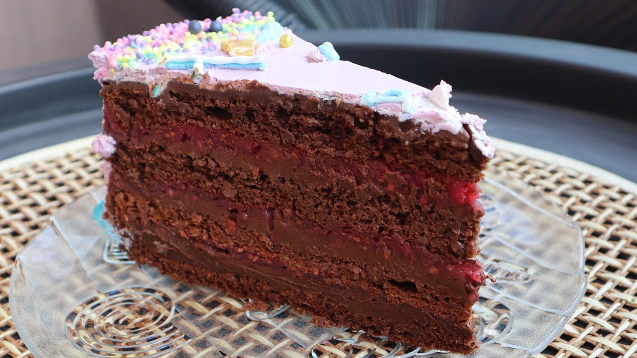 Baron torta! Svečana čokoladna torta! Neodoljiv spoj čokoladnog fila sa filom od malina!