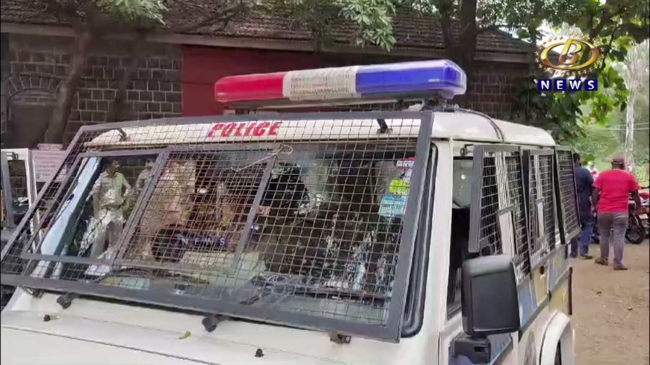 पतीवर कारवाई होऊ नये म्हणून पत्नीनं मंगळसूत्र गहाणवट ठेवून पोलिसांना दिले पैसे