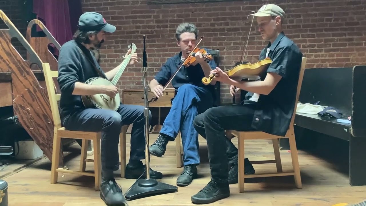 Three from the Smith Anthology: Henry Lee / Wild Wagoner / Willie Moore by the Down Hill Strugglers