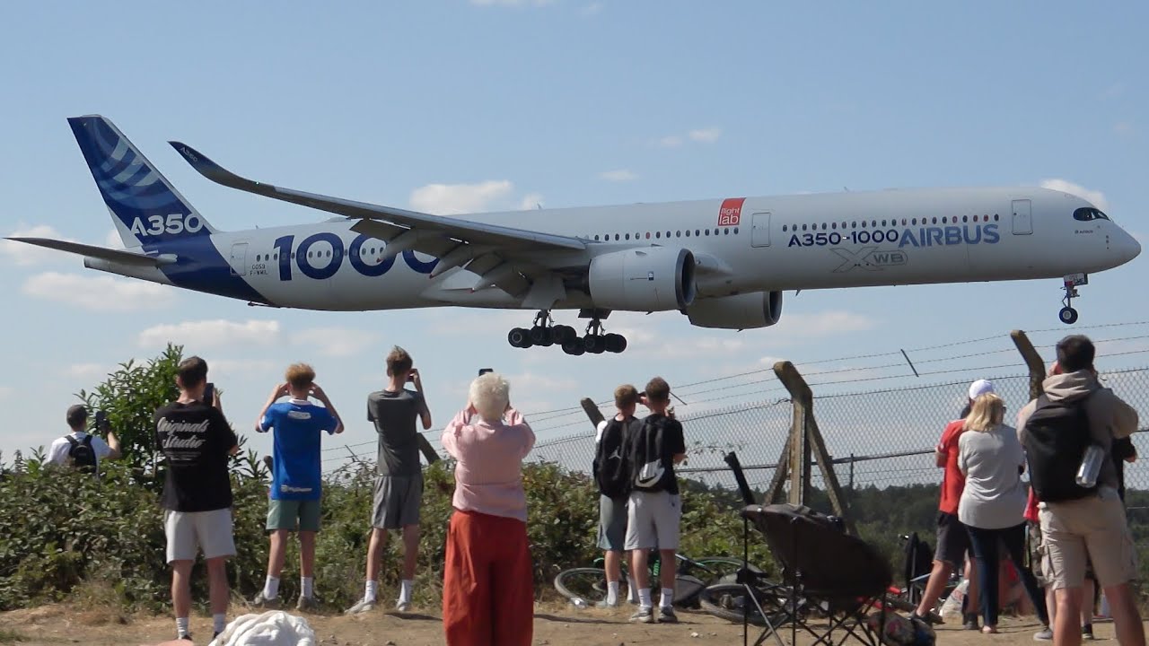 Farnborough airshow arrivals day, private jet traffic | A350-100, Typhoon, C-27, C-130 | 19/7/26 4K