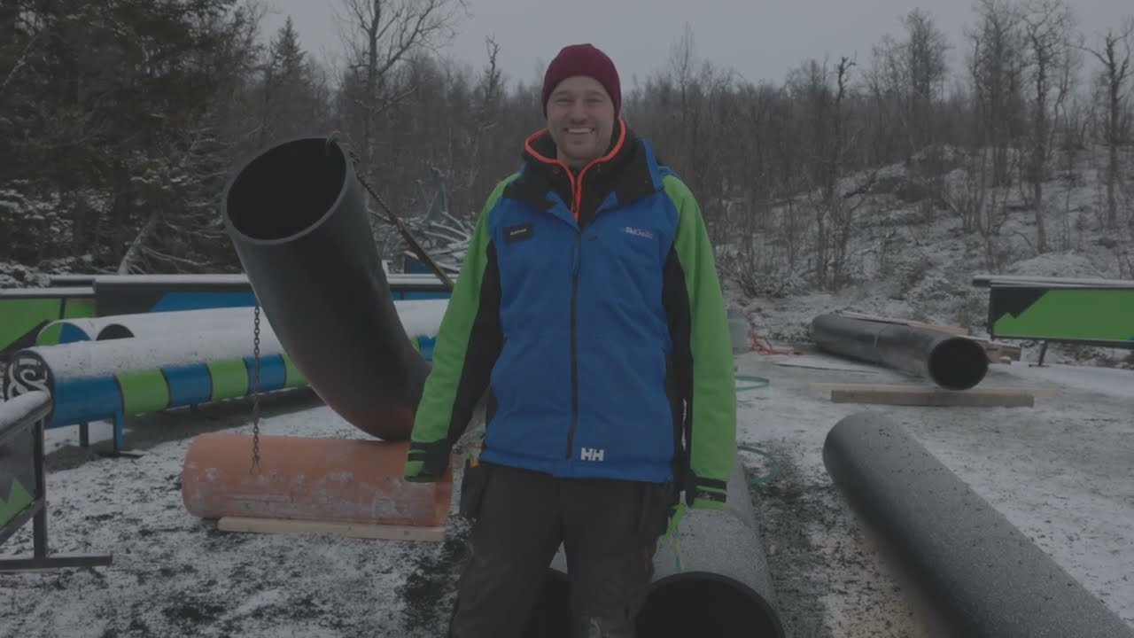 Verdensnyhet? Parksjef Andreas Håtveit viser frem årets nyhet i Geiloparken ⛷️ 💙
