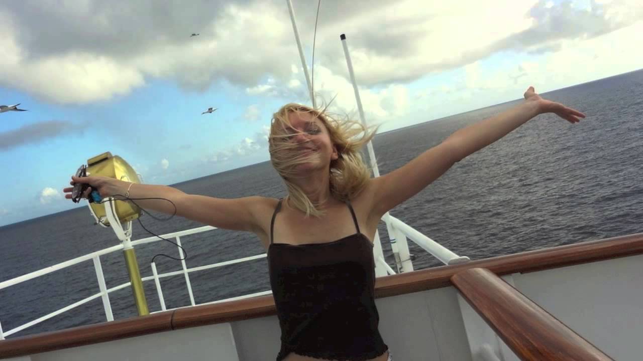 ALYONA YARUSHINA (WHOLE LOTTA LOVE) LED ZEPPELIN COVER