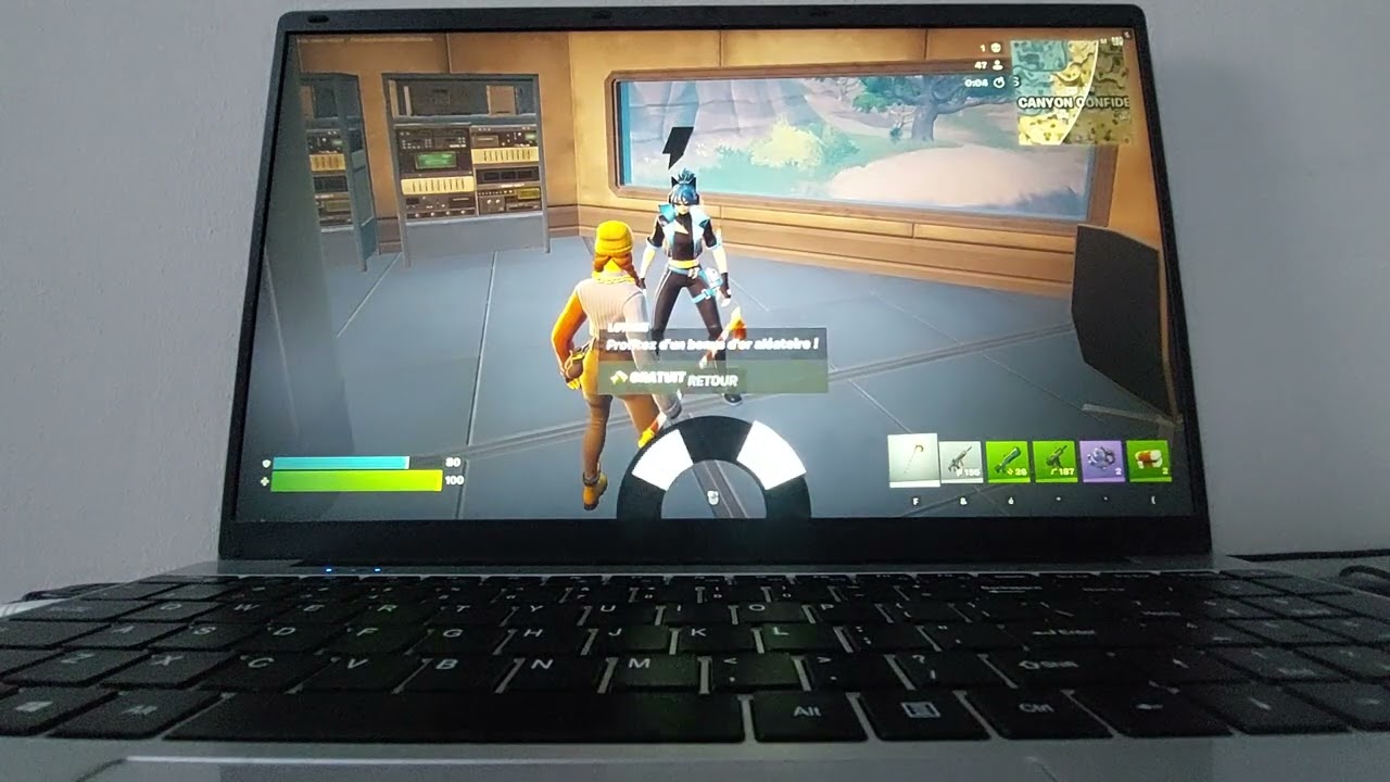 Je joue à fortnite