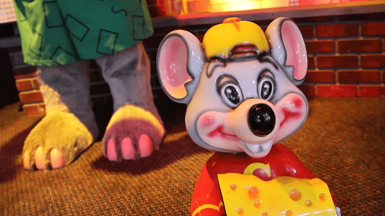 I Return To Toledo Chuck E Cheese To See Some Hidden Vintage Artifacts!