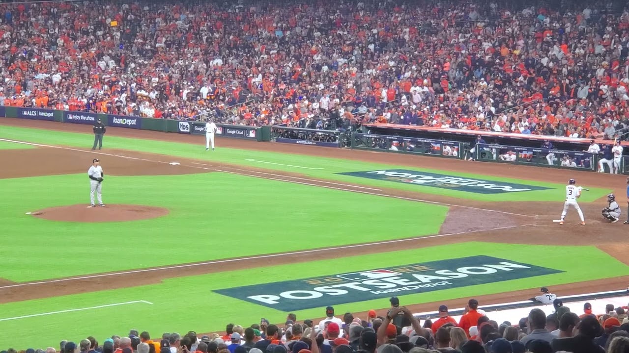 Jeremy Pena homers for the Astros off Yankees 2022 ALCS Game 1 Minute Maid Park Houston