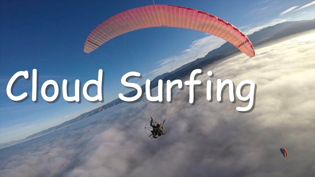 Paramotor Cloud Surfing