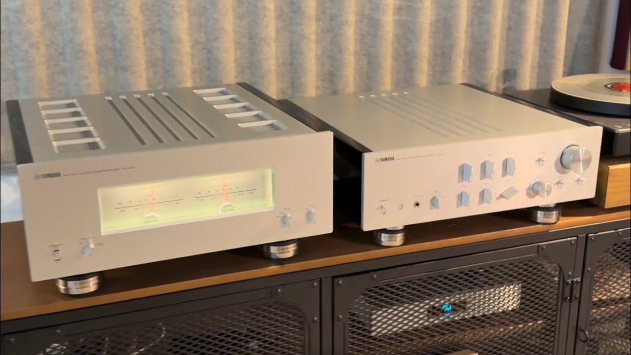 Yamaha C-5000 Pre, M5000 power Amplifiers First Play with Miles Davis ,Kind Of Blue UHQR