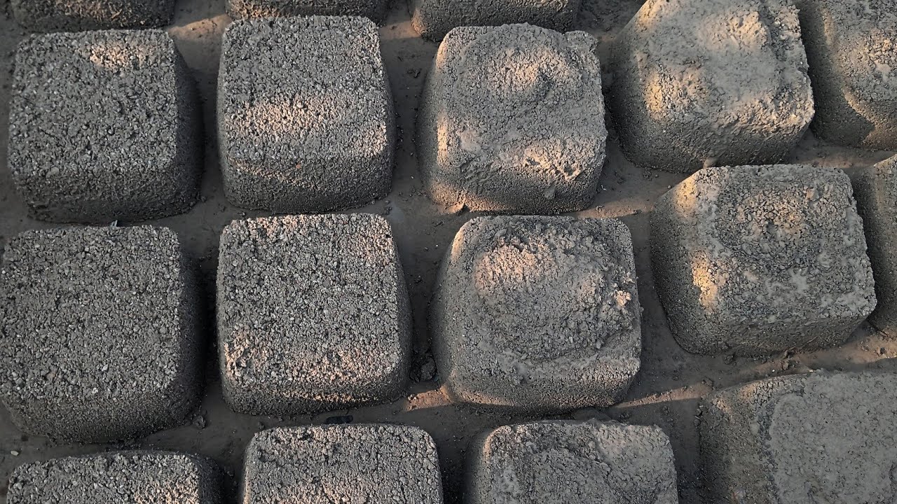 Brand New crumbling video of super satisfying🥰 black grainy texture crumbling and dipping in water 💦