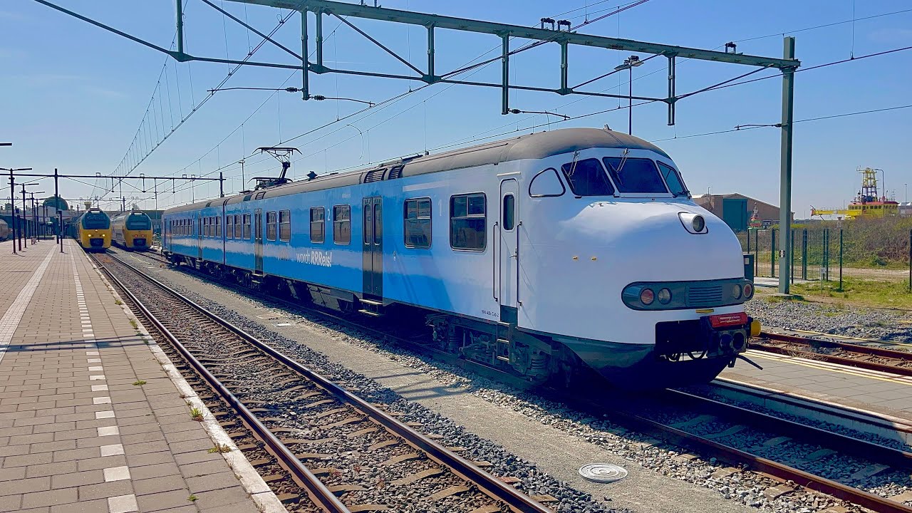 #treinleven *UNIEKE BEELDEN* RRReis  kleuren Mat 64 valleilijn in Vlissingen