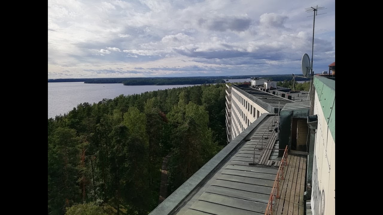 Sami Seikkailee #3 - Tiurun Hylätty Sairaala (with Ghostly Subtitles)