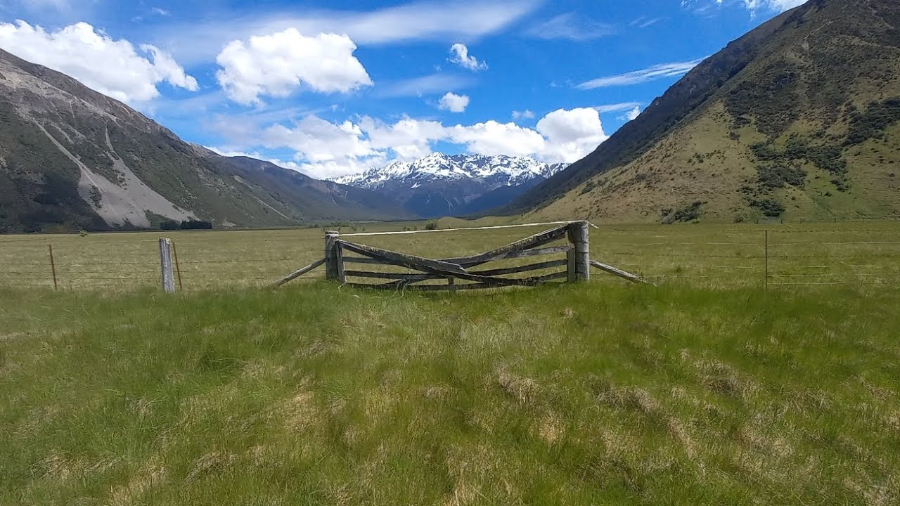 Te Araroa 2052km to 2081km Caroline Creek Bivouac to Waiau Hut to Anne Hut