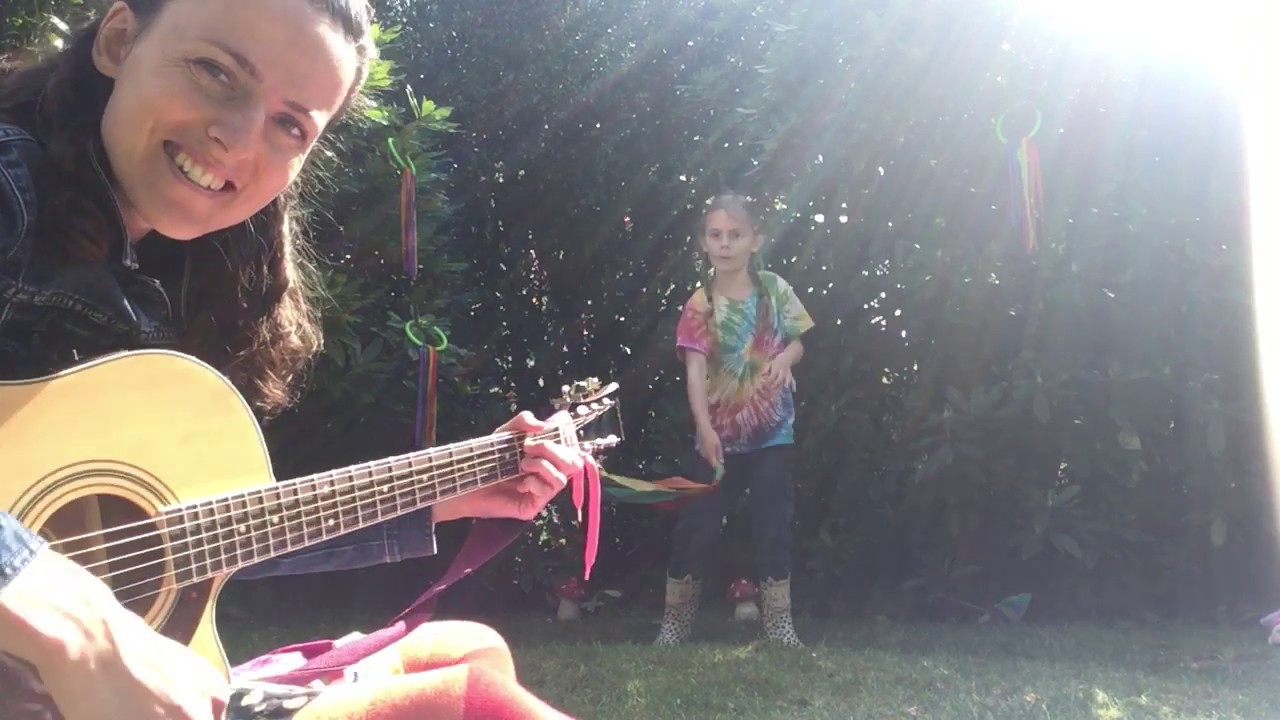 Sing With Ellie - Rainbow Song