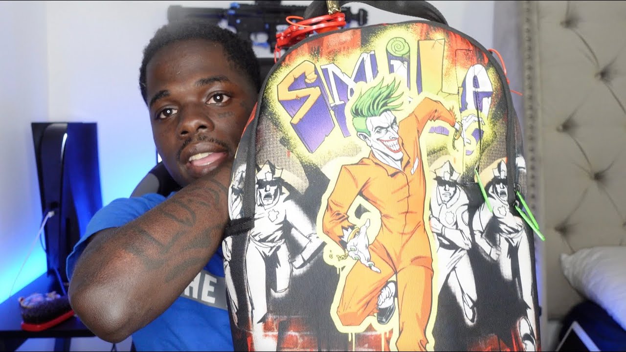 THE PERFECT BACKPACK GUN [ MUST SEE ]