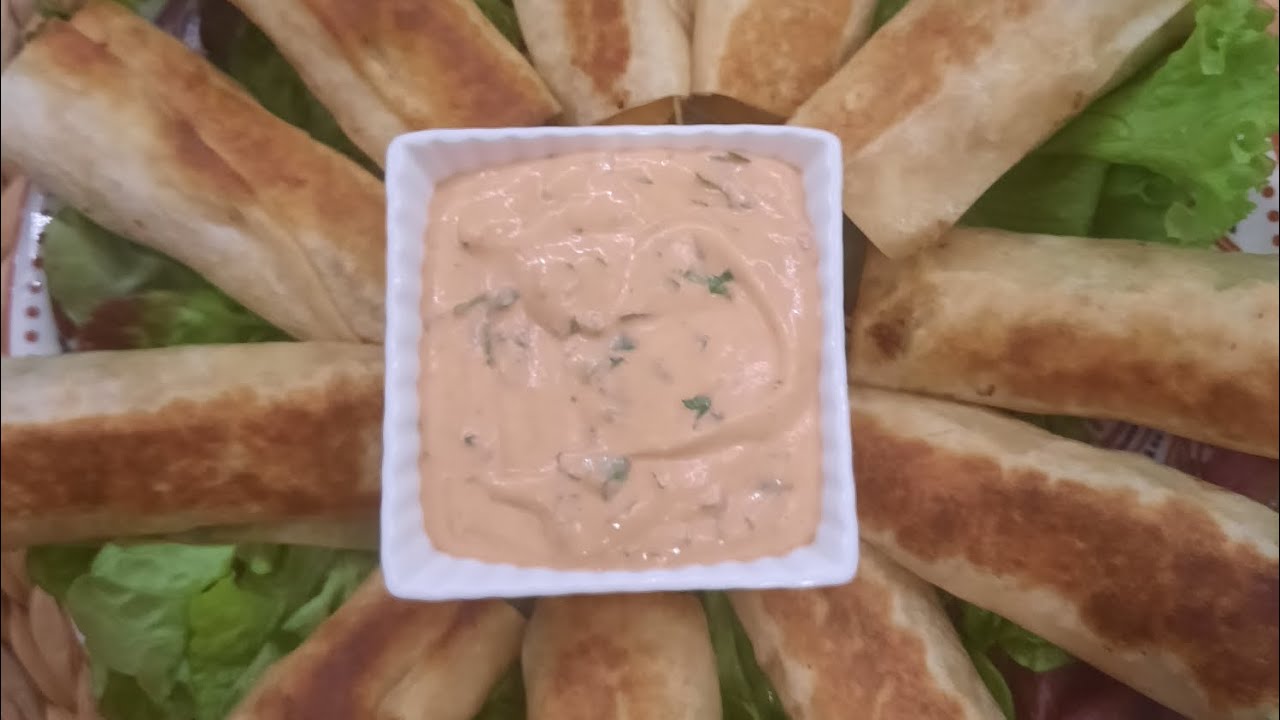 РЫБНЫЕ ПАЛОЧКИ С СЫРОМ И С ЗЕЛЕНЬЮ В ЛАВШЕ!С СОУСОМ ЕЩЕ ВКУСНЕЕ!