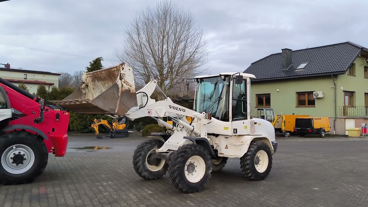 Ładowarka kołowa VOLVO L 30 B ZX rok 2013