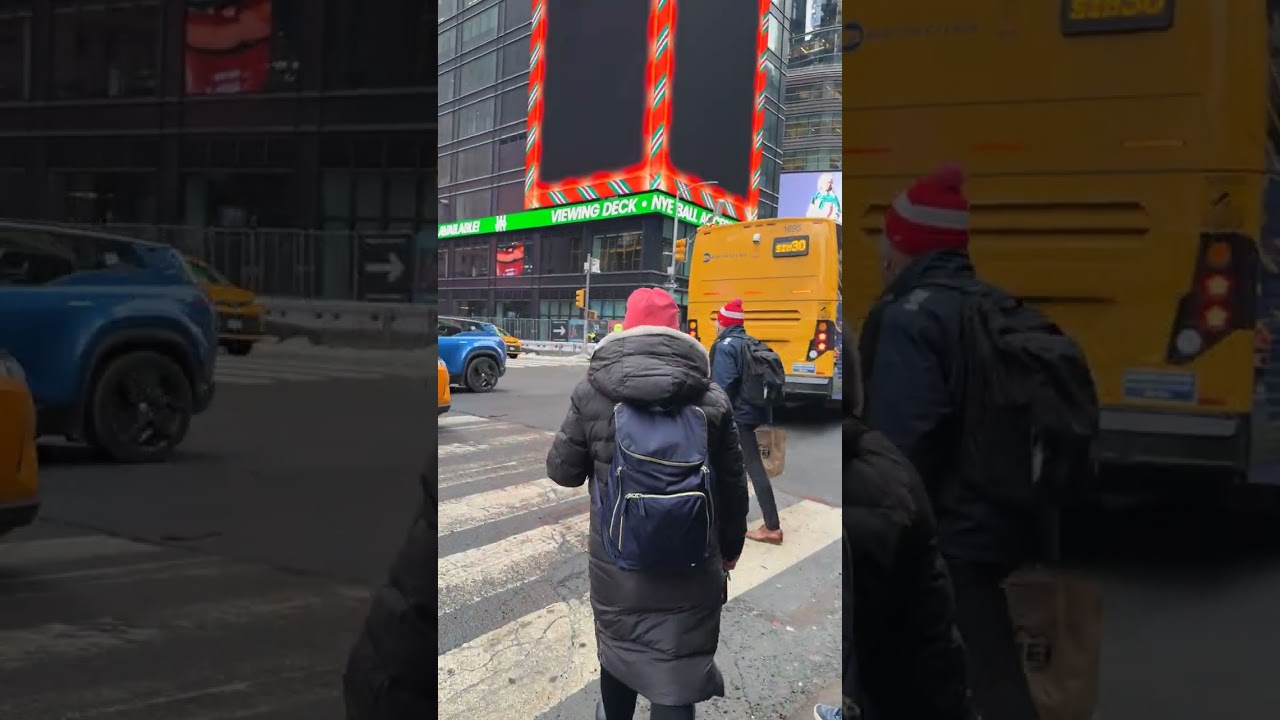 Full walk from Port Authority to 6th Ave. 