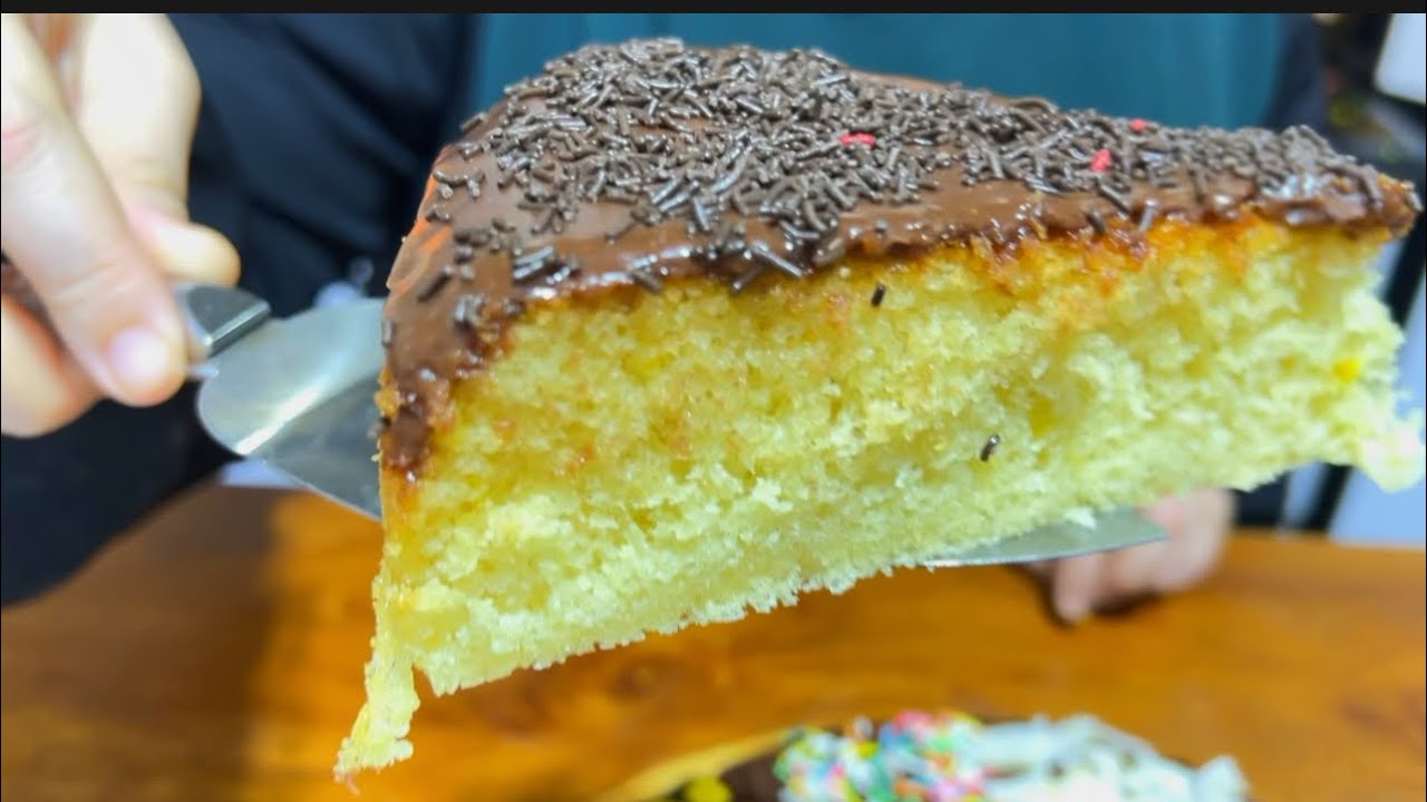 وداعا لفشل كيك جاهز بدون فرن ولا مضرب كهربائي و ثلاث حبات بيض كيكة الليمون مونعشه😇😇😇😇