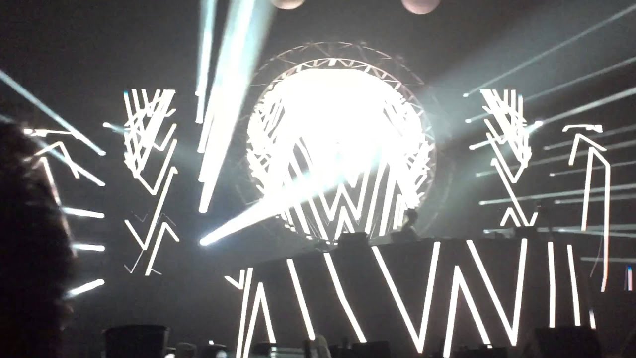 DJ Snake Full Live Set @97.1 Amp Radio Amplify 2016