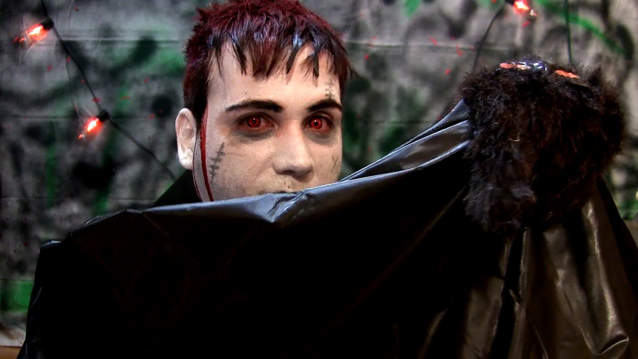 Madd Matt reviews random Halloween garbage.