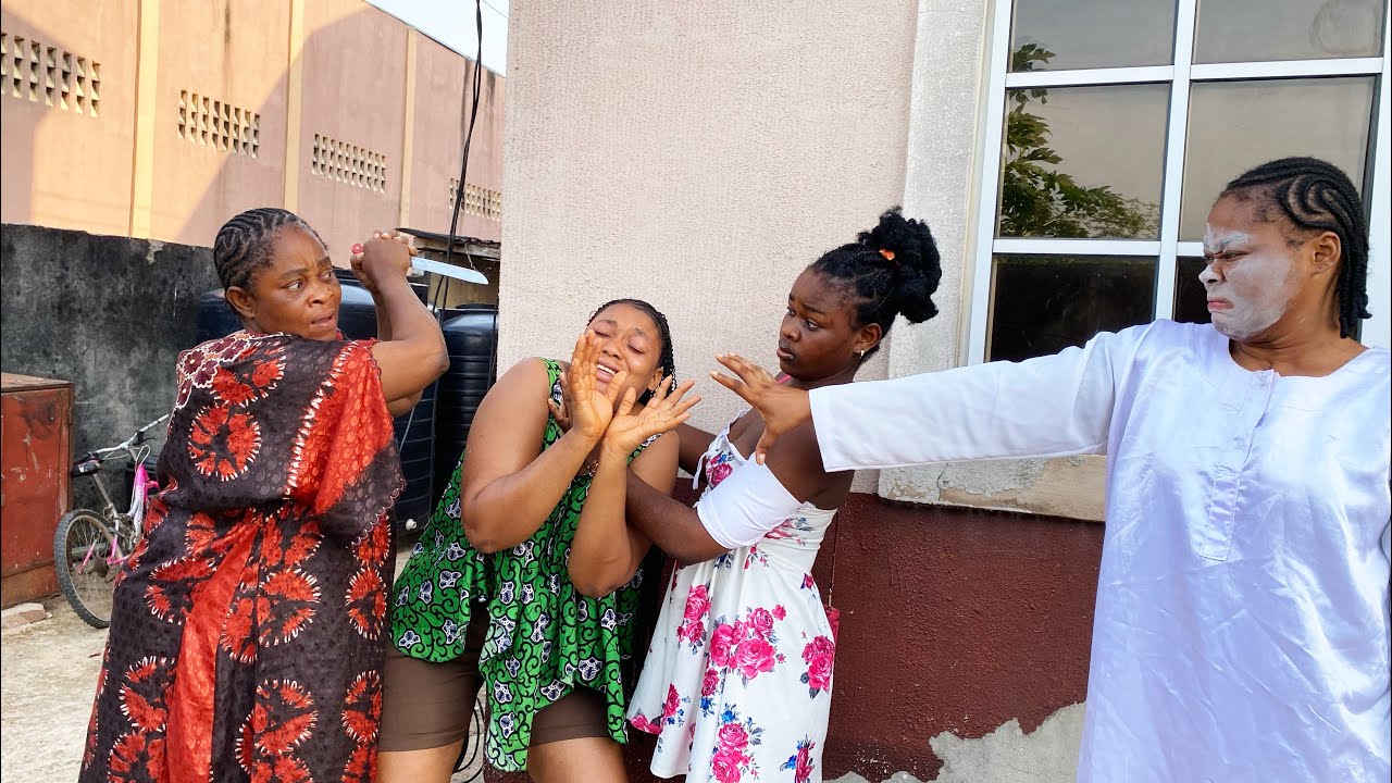 WISE GHOST SISTER ROSE AND FIGHT WICKED STEPMOTHER THAT WANT KILL HER SISTER WITH KNIFE WATCH OUT😭😭😭