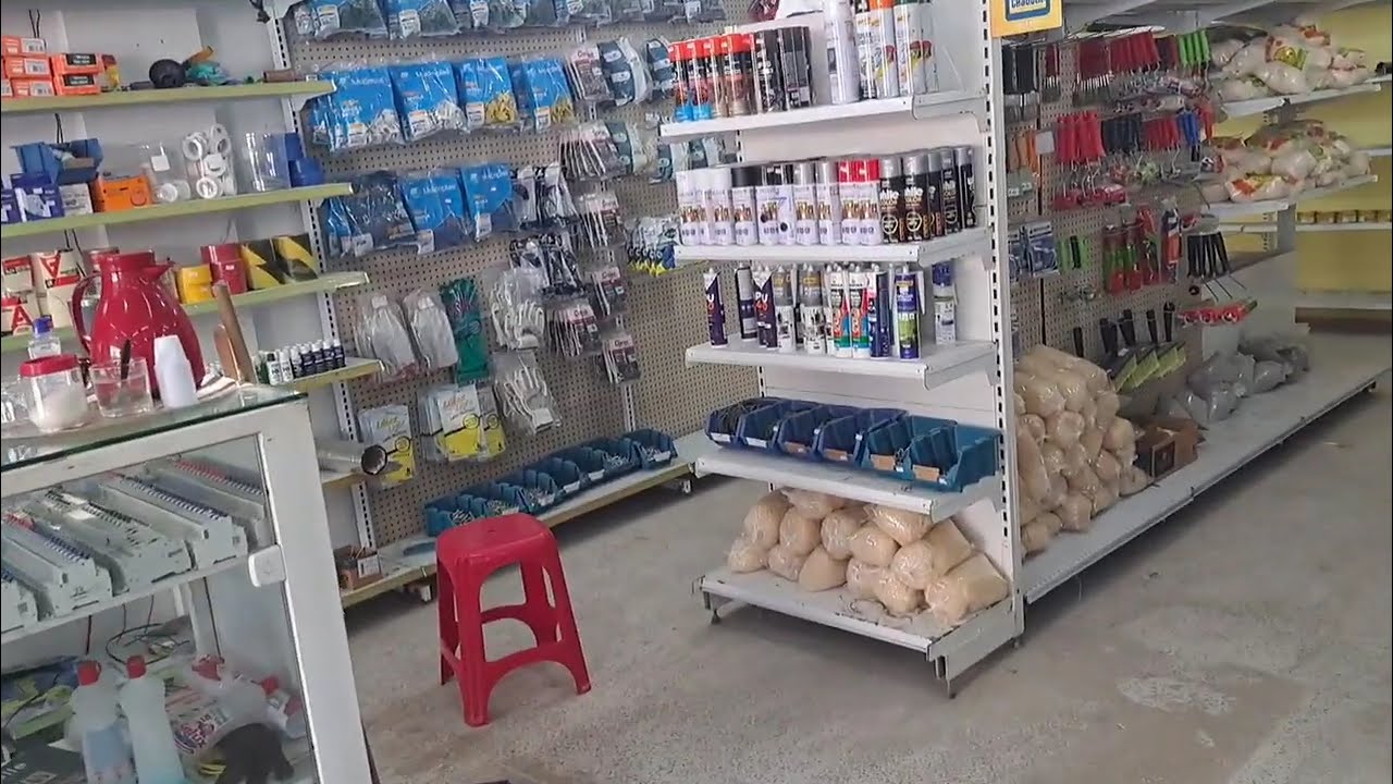 Como é o dia a dia do Mestre Ivan na Loja de Material de Construção