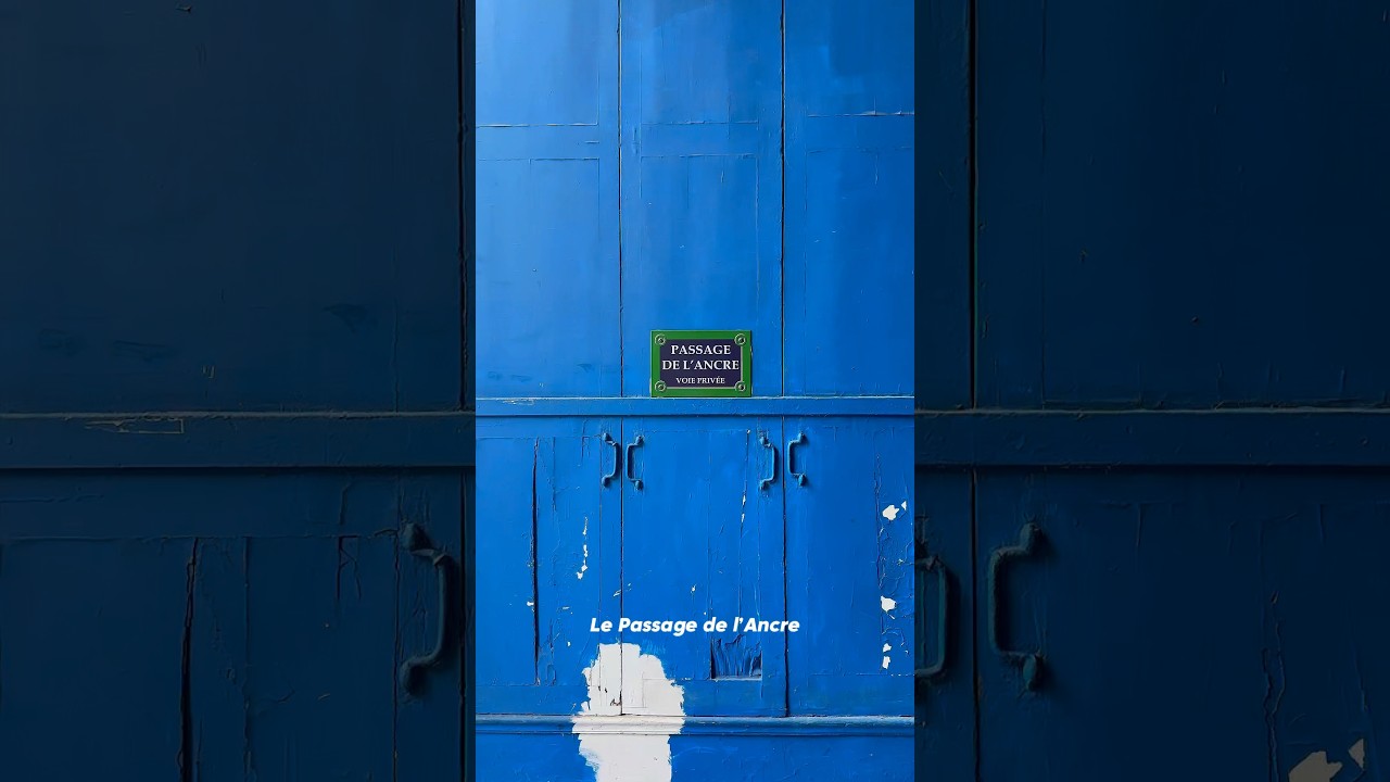 A secret corner of Paris, splashed out in color and greenery #thingstodoinparis #paristourism #paris