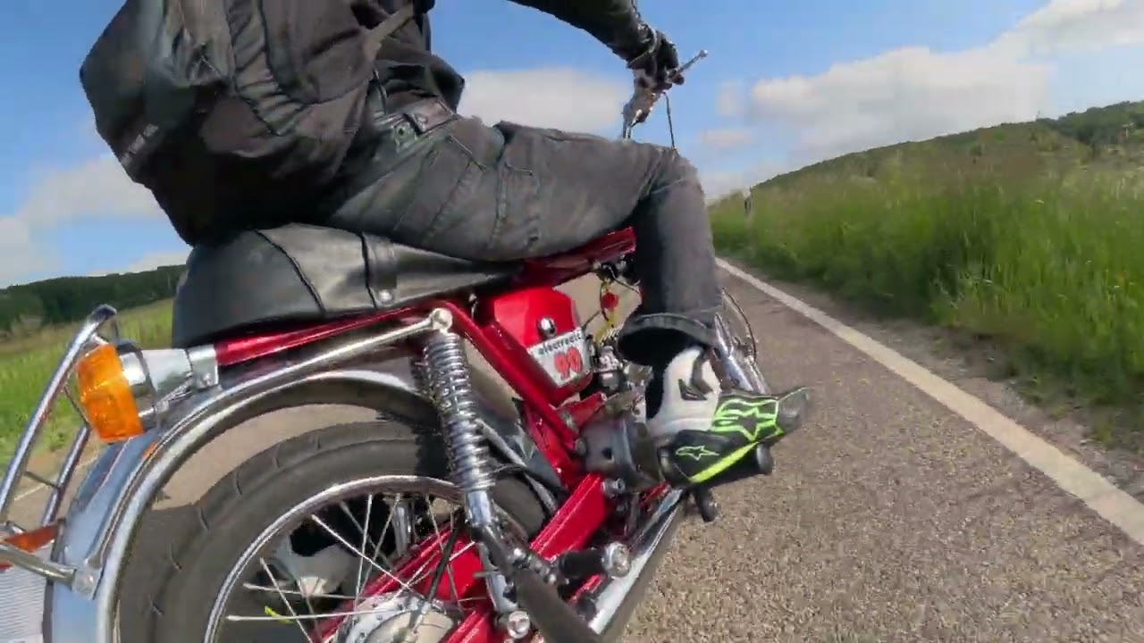 Tomos E90