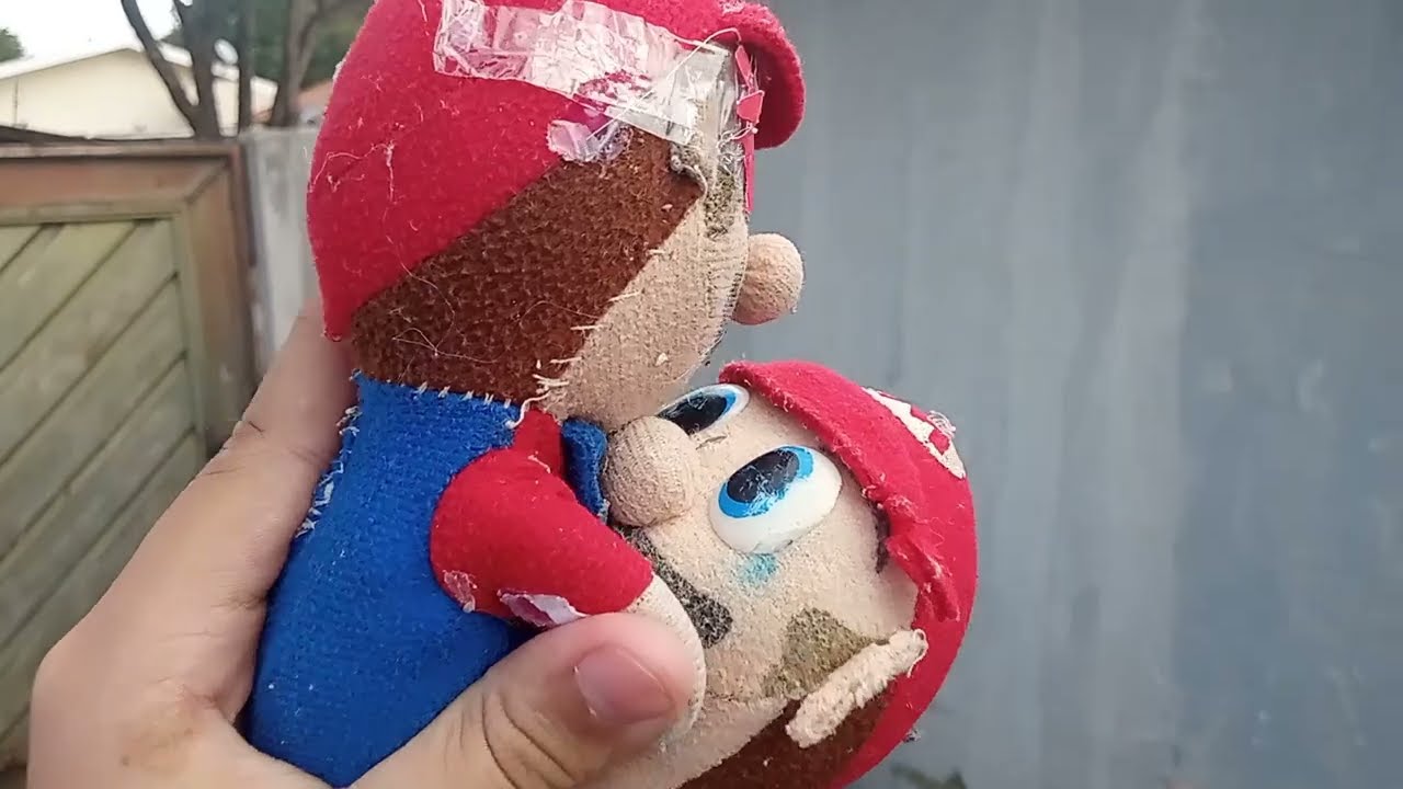 ENZO REVIWS MARIO EXE