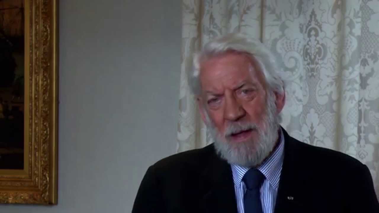 CROSSING LINES 2 - Interview with DONALD SUTHERLAND playing MICHEL DORN