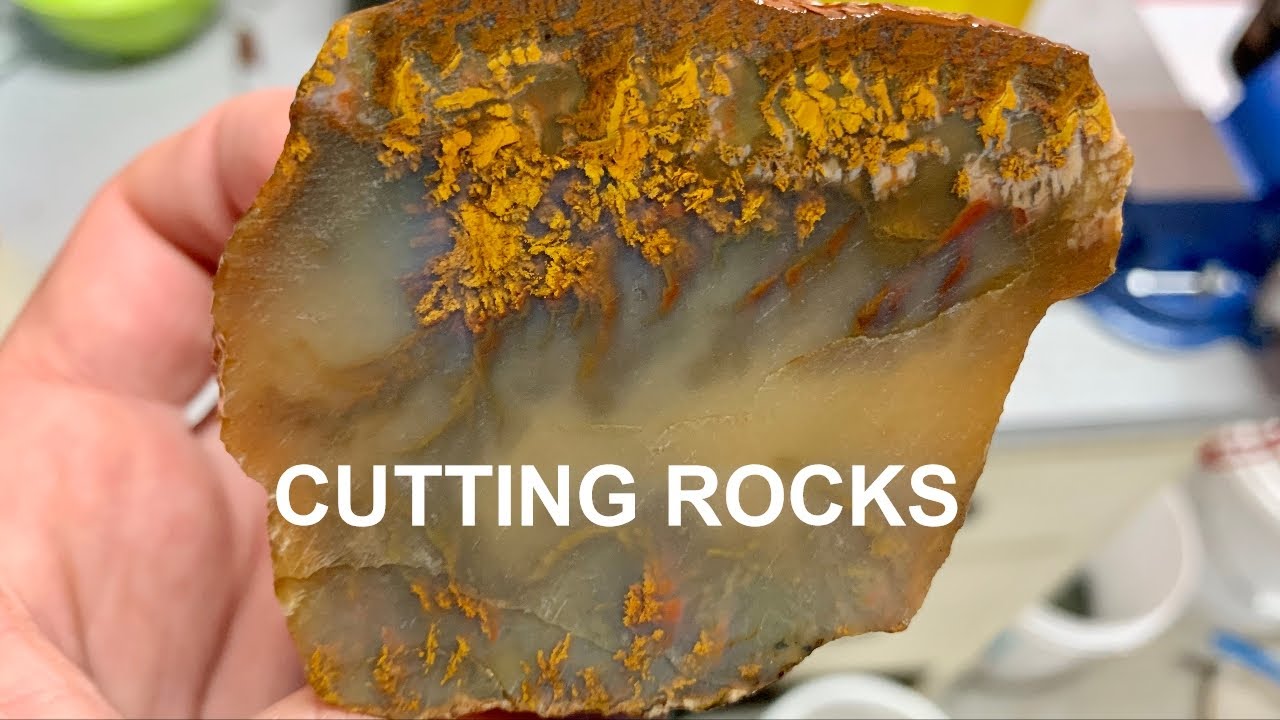 Looking Inside Seam Agates | Moss Plume & Flame Agate | Cutting Rocks #5
