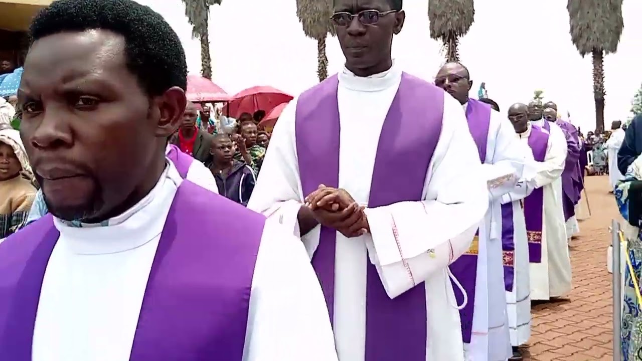Urugendo Rutagatifu kubutaka bwa kibeho . Diocese ya Ruhengeri.