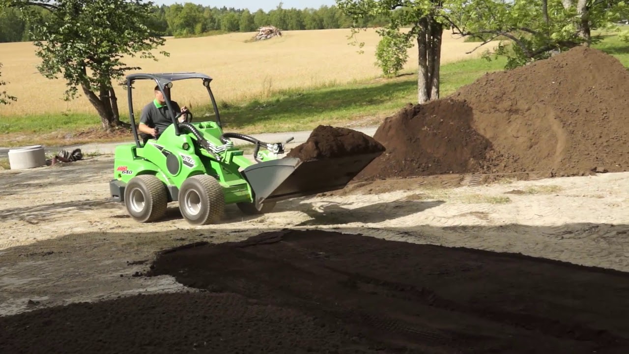levelling bucket available from CPSLift.com Yorkshires home to Avant UK Hire and Sales