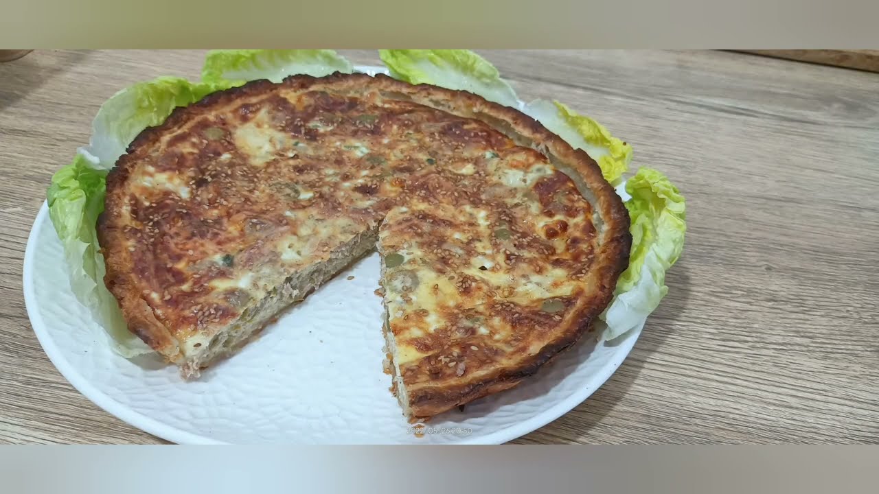 كيش بالتن سهلة التحضير و بحشوة لذيذة quiche au thon facile à préparer #vlog