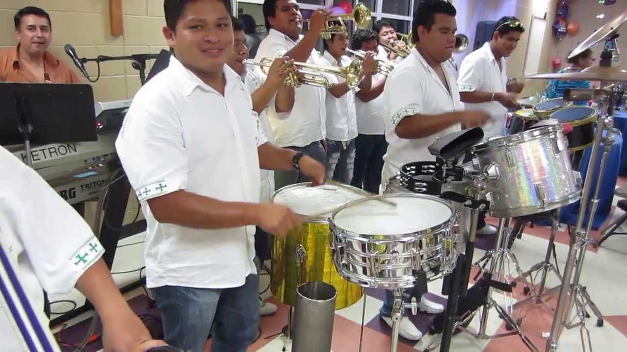 009 MILENIUM EN EL CUMPLEAÑOS DE LA SEÑORA CHAVELITA JALDIN